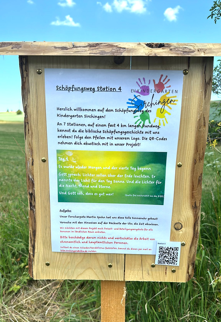 Hinweistafel zum Schöpfungsweg in Sirchingen